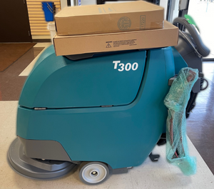 Demo Unit Tennant T300 | 20" Walk Behind Disk | Floor Scrubber | Battery | Pad Assist