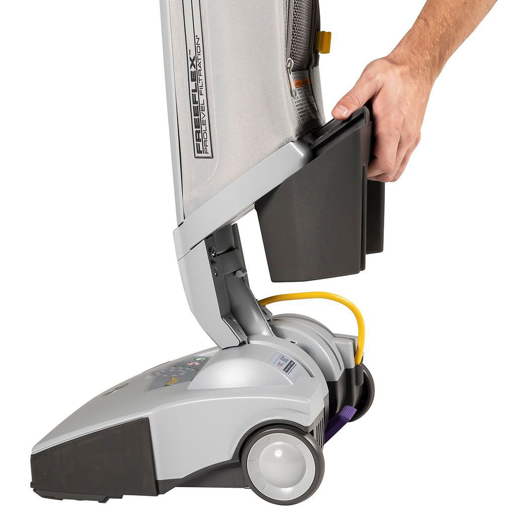 battery operated upright vacuum